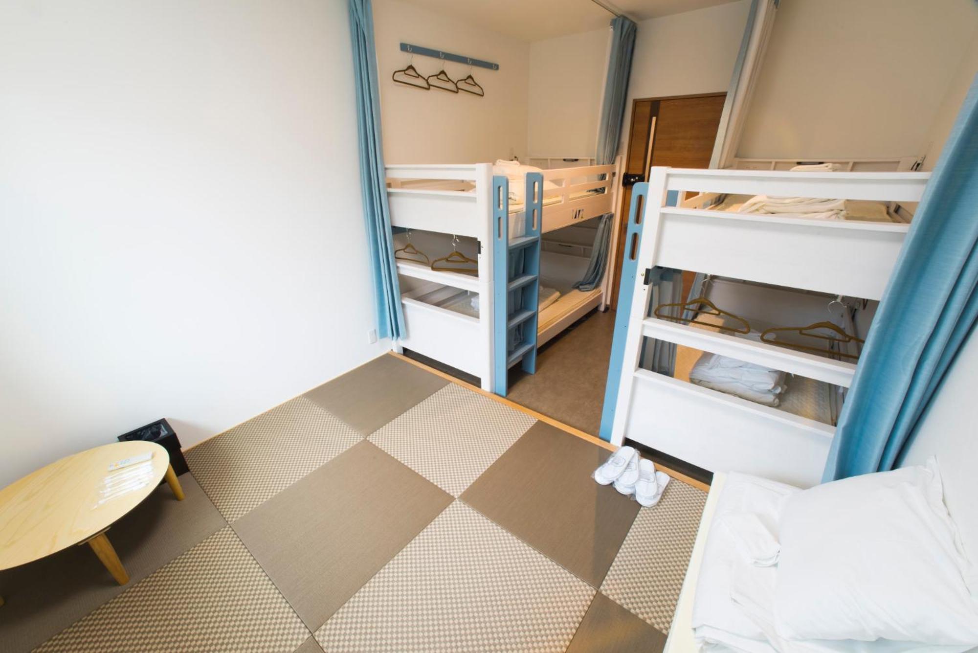 Hostel Sunterrace Ishigaki Ishigaki  Стая снимка
