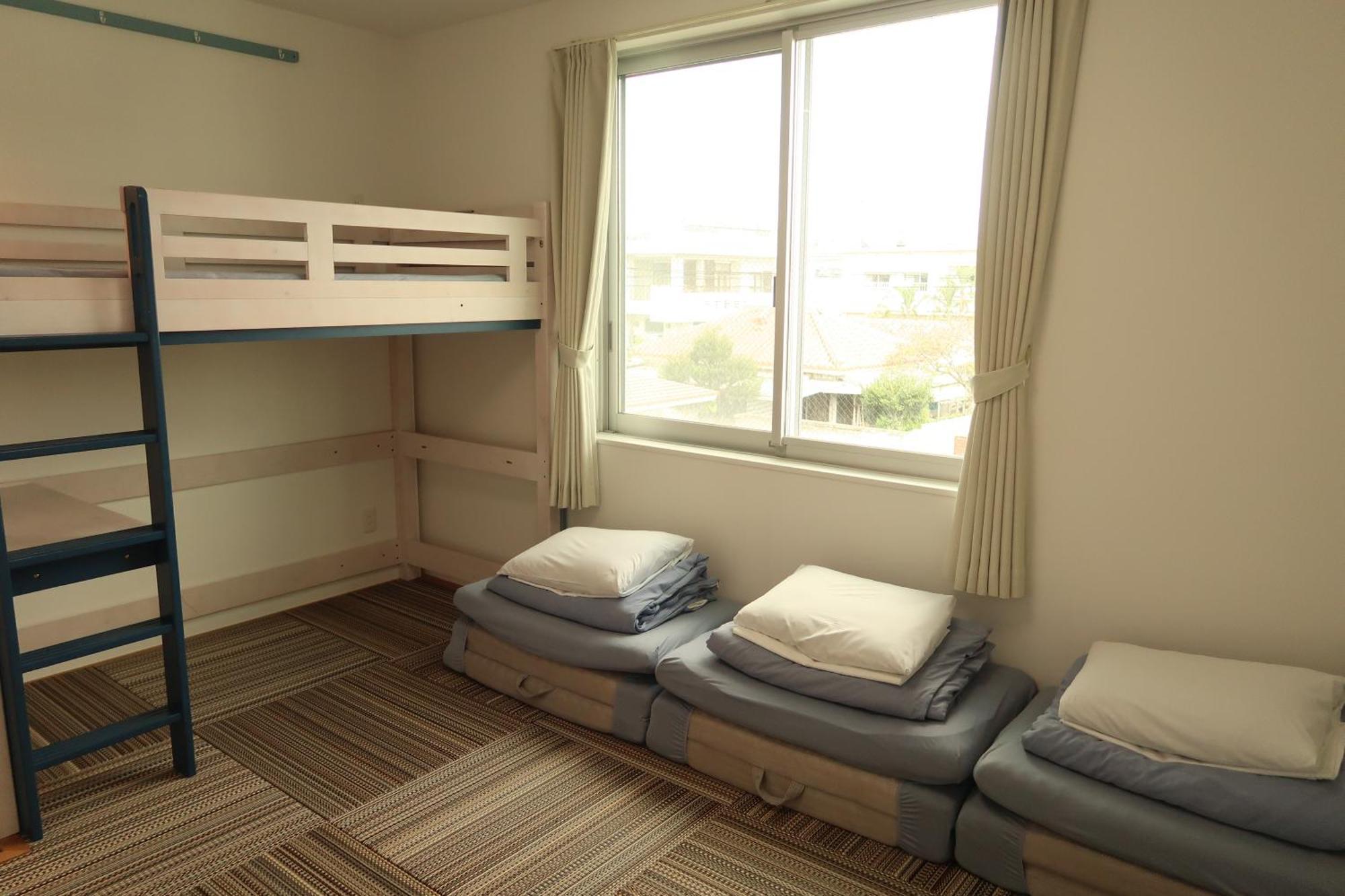 Hostel Sunterrace Ishigaki Ishigaki  Екстериор снимка